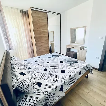 Elegance Estate - Free Parking *