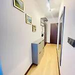 Elegance Estate - Free Parking Διαμέρισμα