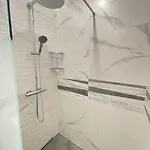 Elegance Estate - Free Parking *