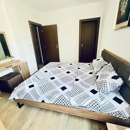 Elegance Estate - Free Parking * Βάρνα