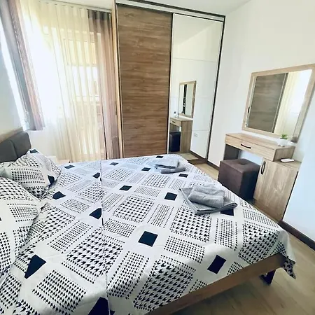 Apartman Elegance Estate - Free Parking