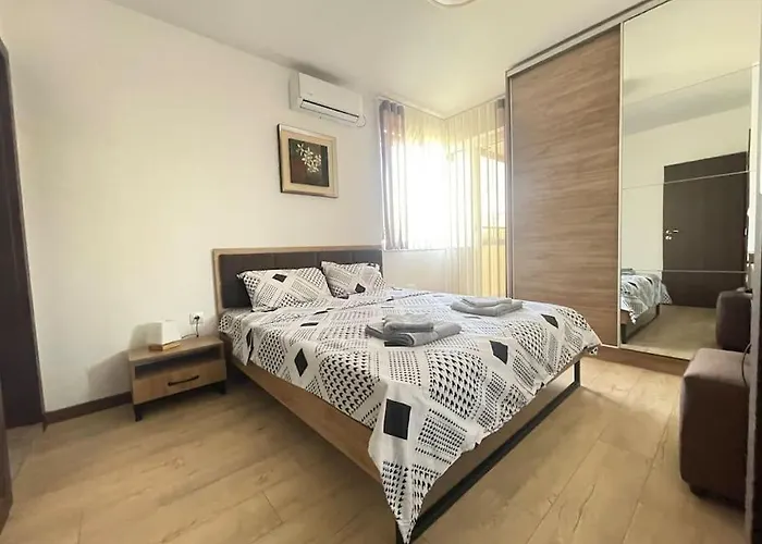 Apartamento Elegance Estate - Free Parking Varna