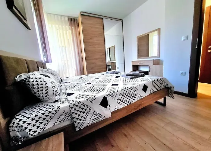 Apartamento Elegance Estate - Free Parking Varna