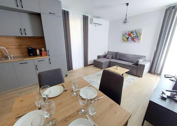 Elegance Estate - Free Parking *