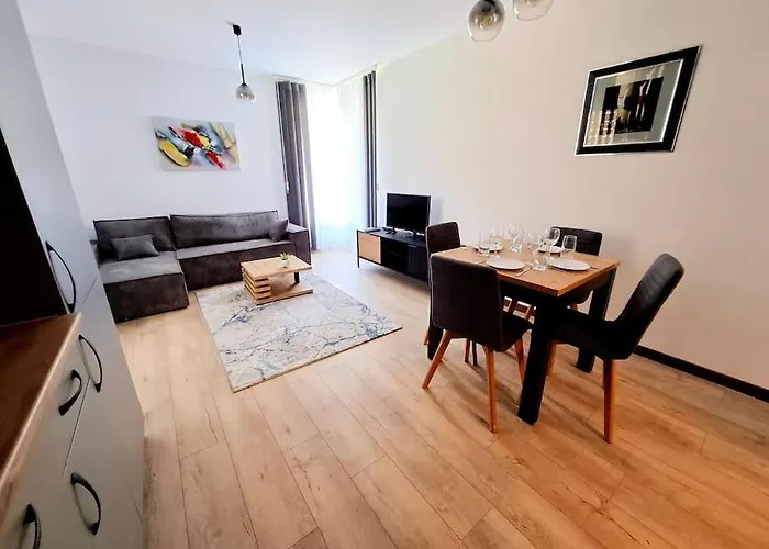 Elegance Estate - Free Parking Varna